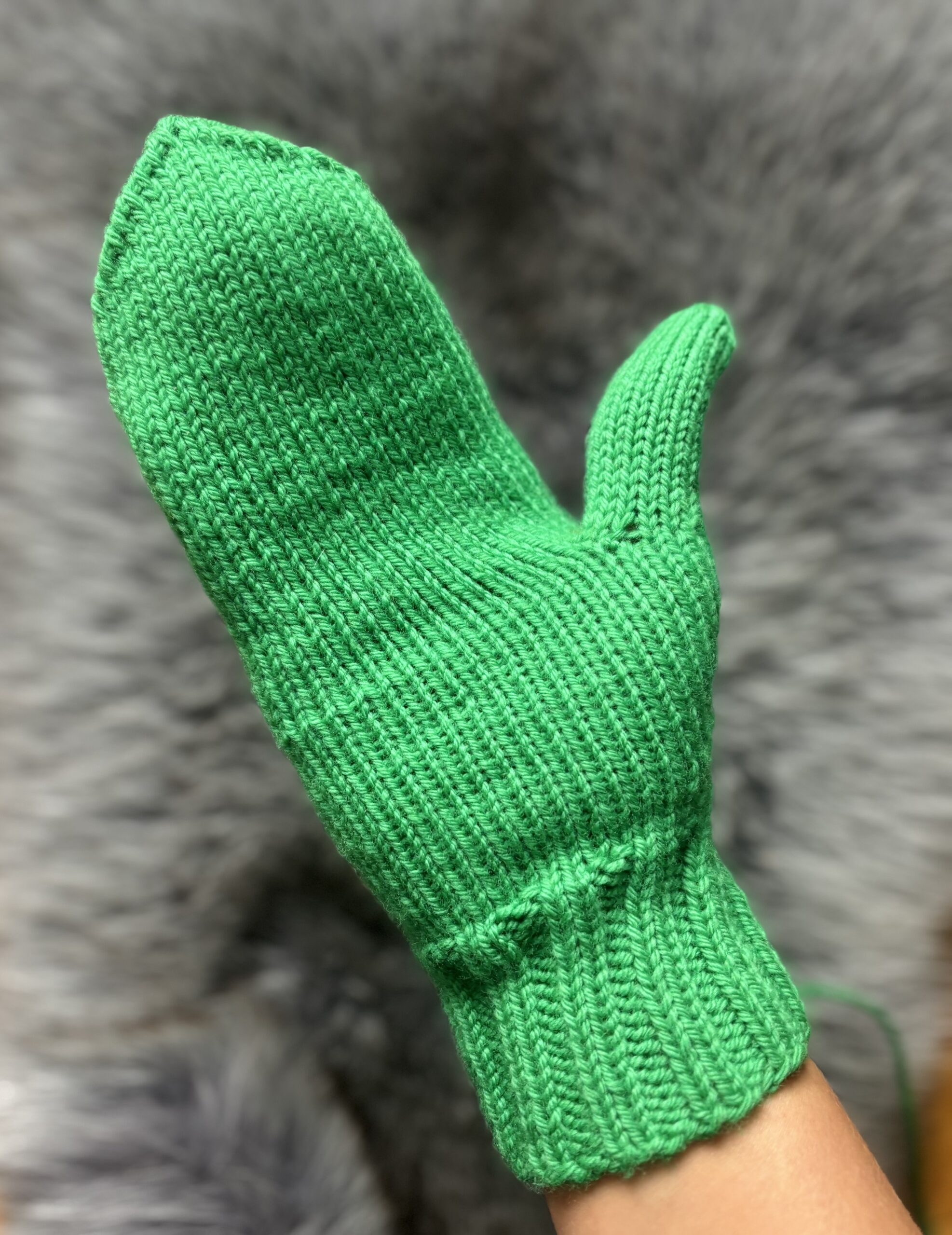 Wzór rękawiczki Przeplatanki - obrazek 4