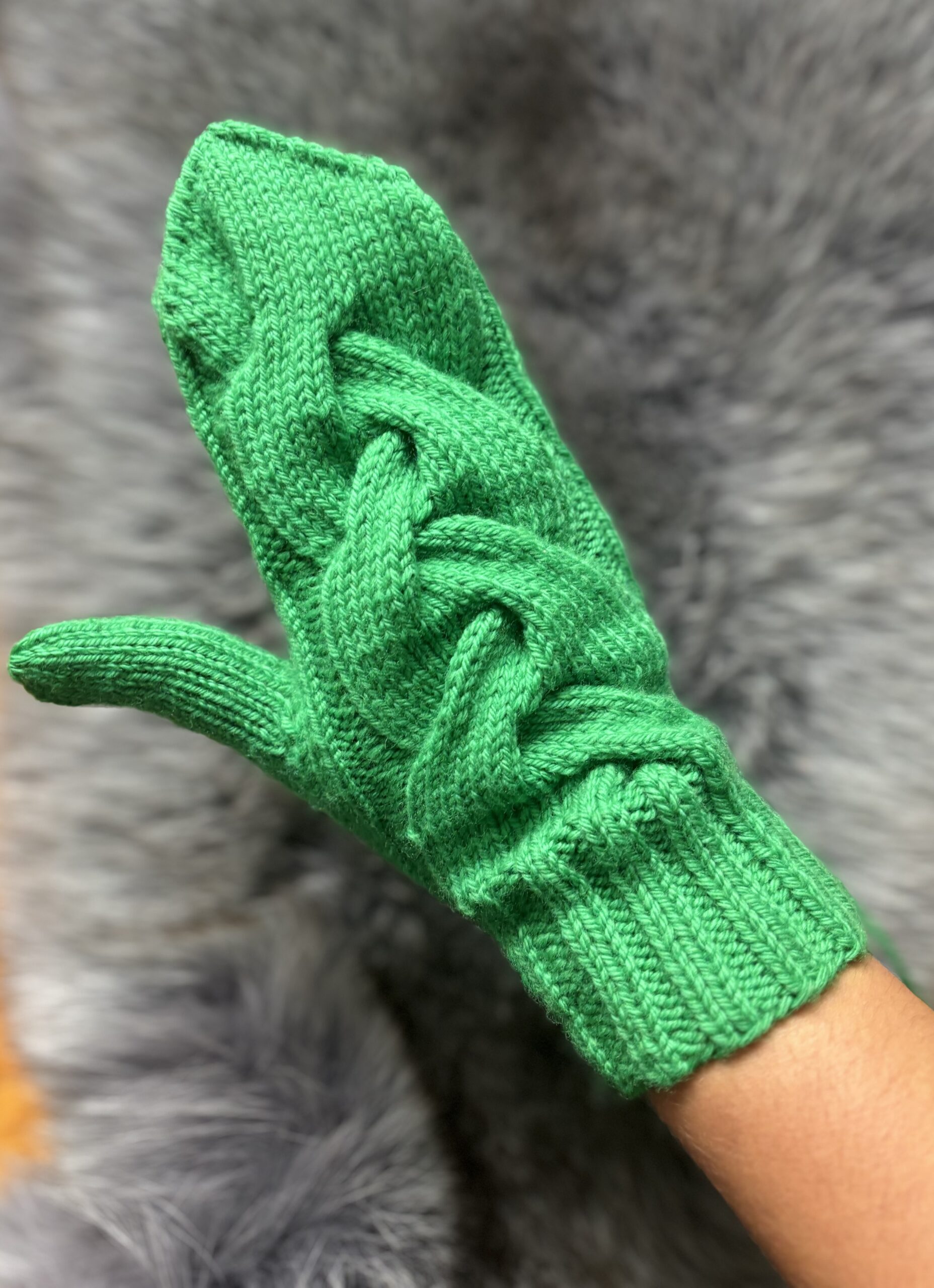 Wzór rękawiczki Przeplatanki - obrazek 3